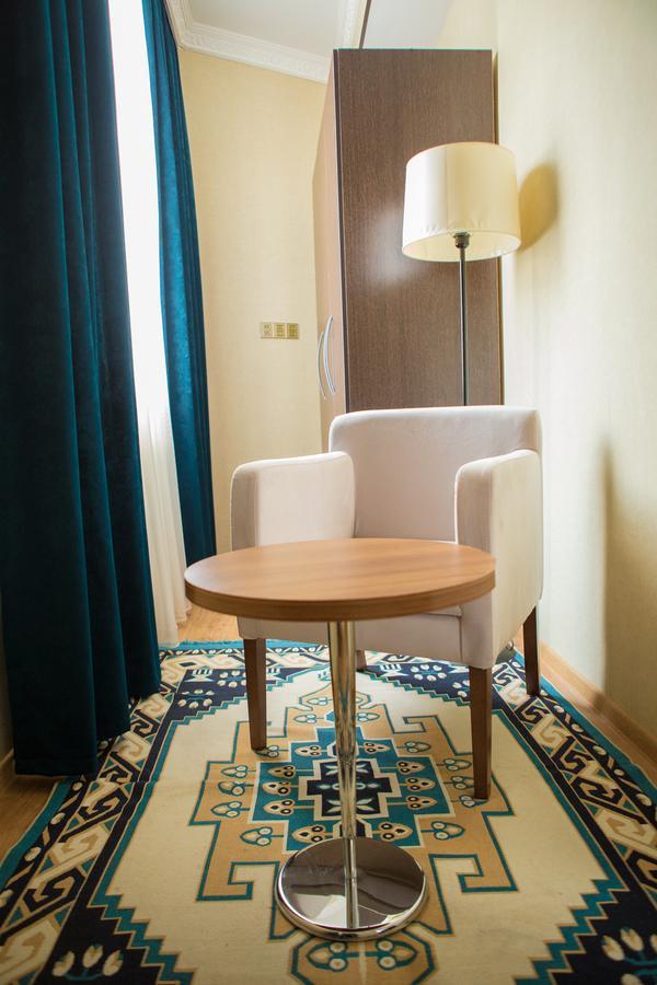 Viva Boutique Hotel บากู ภายนอก รูปภาพ